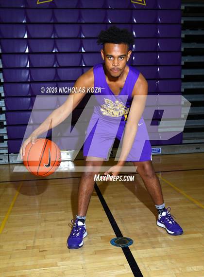 Thumbnail 2 in Lynwood Varsity Basketball Photo Shoot photogallery.