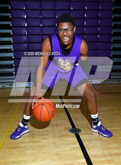 Thumbnail 3 in Lynwood Varsity Basketball Photo Shoot photogallery.