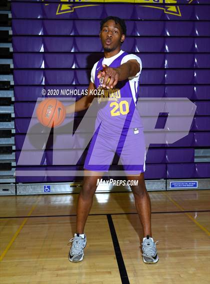 Thumbnail 2 in Lynwood Varsity Basketball Photo Shoot photogallery.