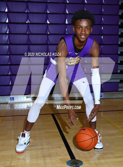 Thumbnail 2 in Lynwood Varsity Basketball Photo Shoot photogallery.