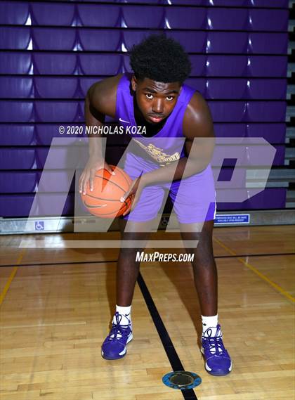 Thumbnail 2 in Lynwood Varsity Basketball Photo Shoot photogallery.