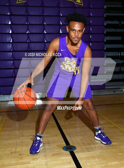 Thumbnail 1 in Lynwood Varsity Basketball Photo Shoot photogallery.
