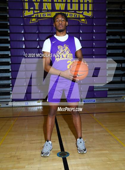 Thumbnail 2 in Lynwood Varsity Basketball Photo Shoot photogallery.