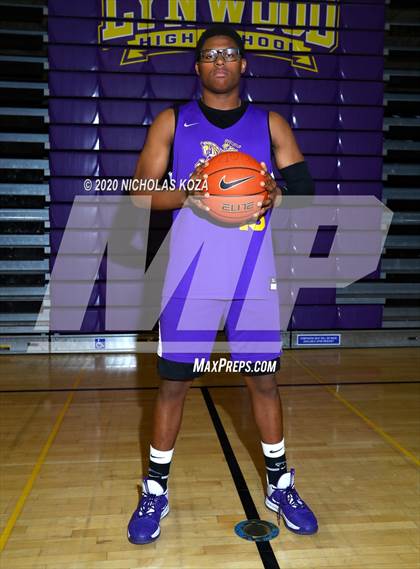 Thumbnail 3 in Lynwood Varsity Basketball Photo Shoot photogallery.