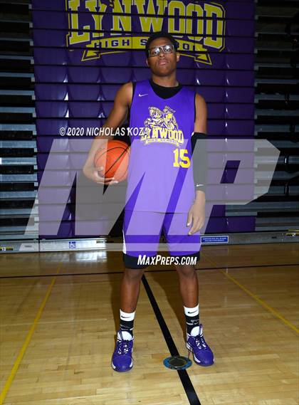 Thumbnail 3 in Lynwood Varsity Basketball Photo Shoot photogallery.