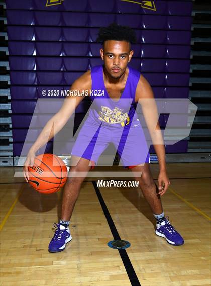 Thumbnail 2 in Lynwood Varsity Basketball Photo Shoot photogallery.