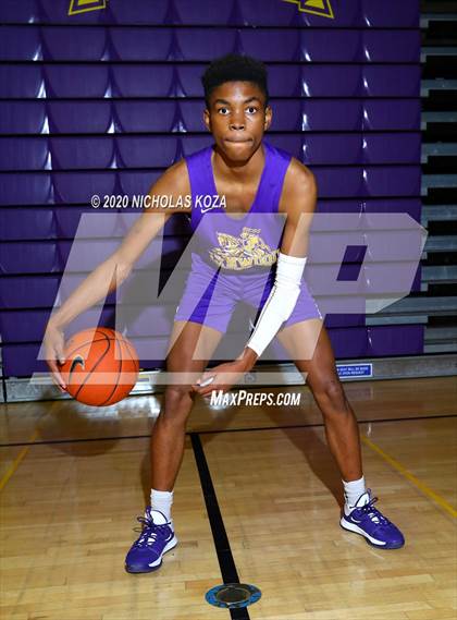 Thumbnail 3 in Lynwood Varsity Basketball Photo Shoot photogallery.