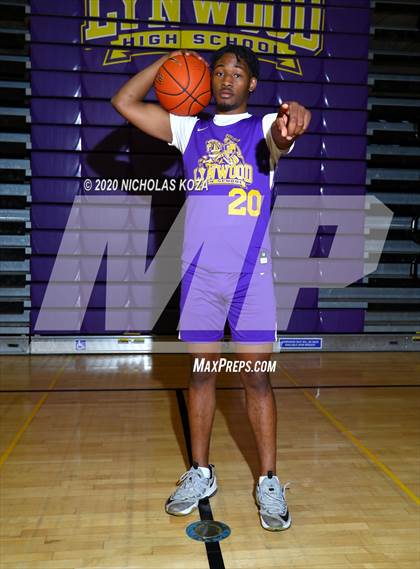 Thumbnail 3 in Lynwood Varsity Basketball Photo Shoot photogallery.