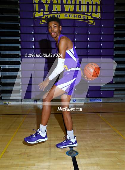 Thumbnail 3 in Lynwood Varsity Basketball Photo Shoot photogallery.