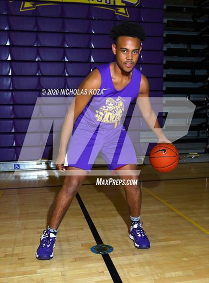 Thumbnail 1 in Lynwood Varsity Basketball Photo Shoot photogallery.