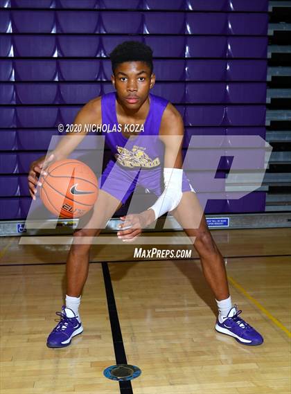 Thumbnail 3 in Lynwood Varsity Basketball Photo Shoot photogallery.