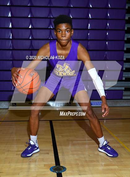Thumbnail 1 in Lynwood Varsity Basketball Photo Shoot photogallery.