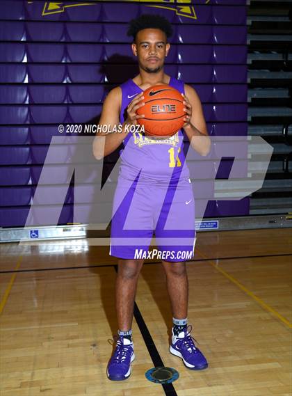 Thumbnail 1 in Lynwood Varsity Basketball Photo Shoot photogallery.