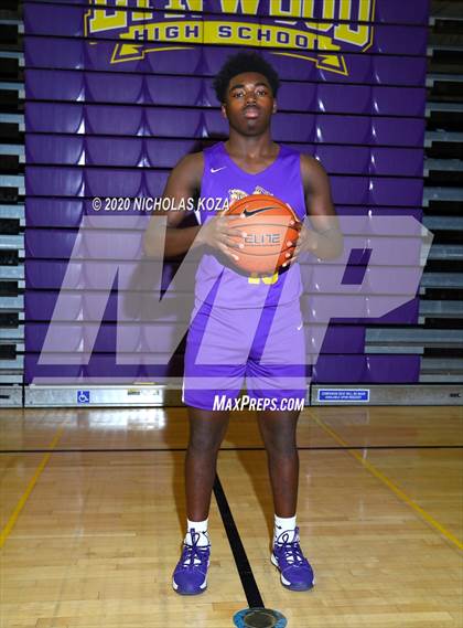 Thumbnail 3 in Lynwood Varsity Basketball Photo Shoot photogallery.