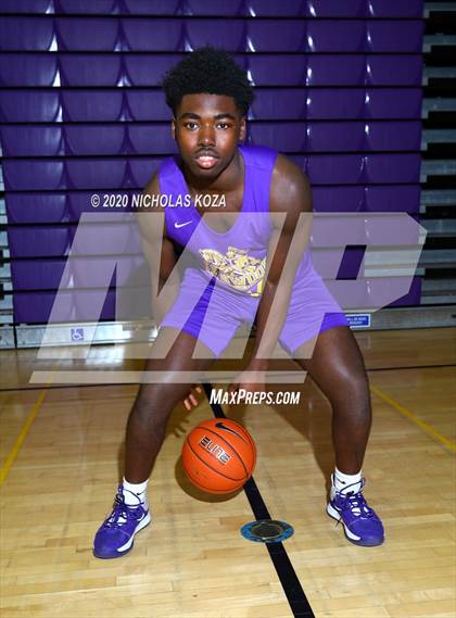 Thumbnail 3 in Lynwood Varsity Basketball Photo Shoot photogallery.