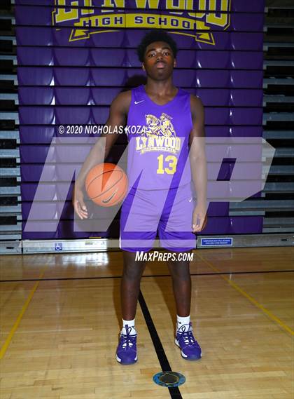 Thumbnail 3 in Lynwood Varsity Basketball Photo Shoot photogallery.
