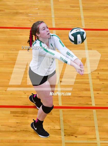 Thumbnail 1 in Barbe @ Newman (Newman Tournament) photogallery.