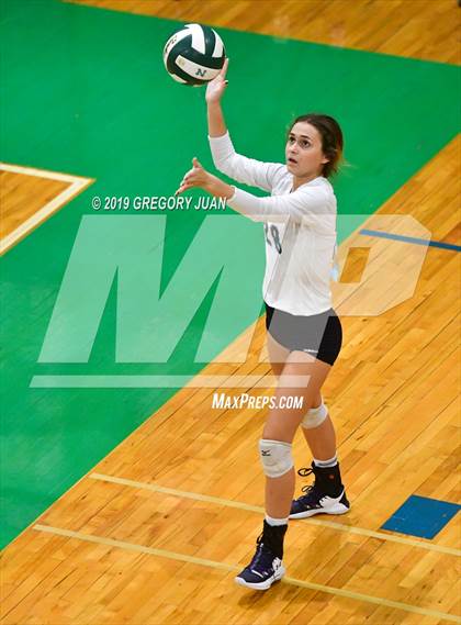 Thumbnail 2 in Barbe @ Newman (Newman Tournament) photogallery.