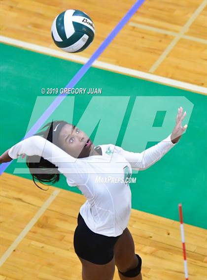 Thumbnail 1 in Barbe @ Newman (Newman Tournament) photogallery.