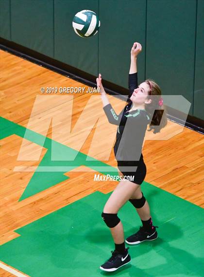 Thumbnail 2 in Barbe @ Newman (Newman Tournament) photogallery.