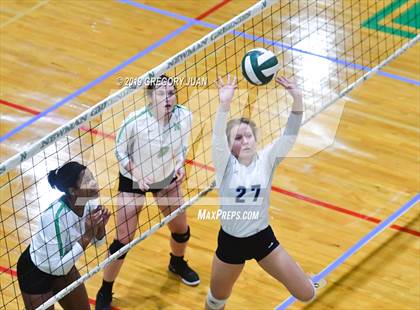 Thumbnail 3 in Barbe @ Newman (Newman Tournament) photogallery.