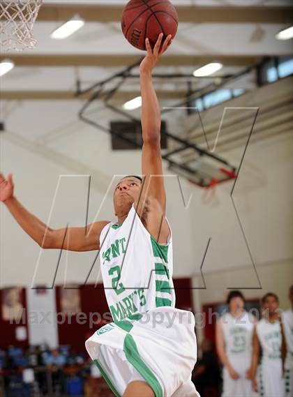 Thumbnail 3 in Vista del Lago vs. St. Mary's (MaxPreps Holiday Classic) photogallery.