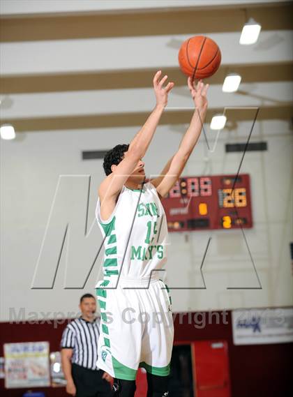 Thumbnail 2 in Vista del Lago vs. St. Mary's (MaxPreps Holiday Classic) photogallery.