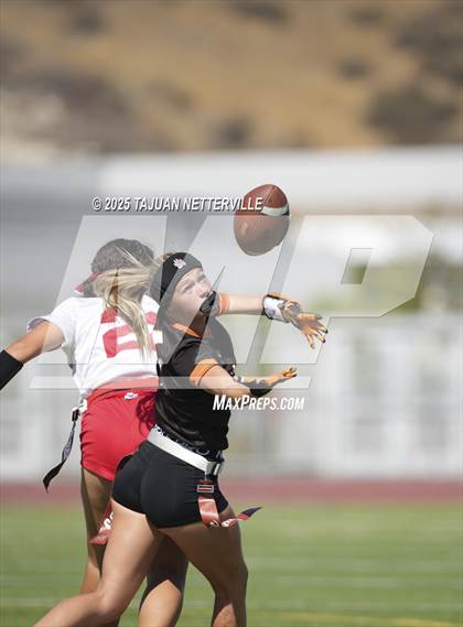 Thumbnail 2 in Hart @ Castaic photogallery.