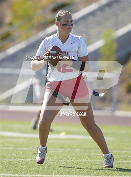 Thumbnail 1 in Hart @ Castaic photogallery.