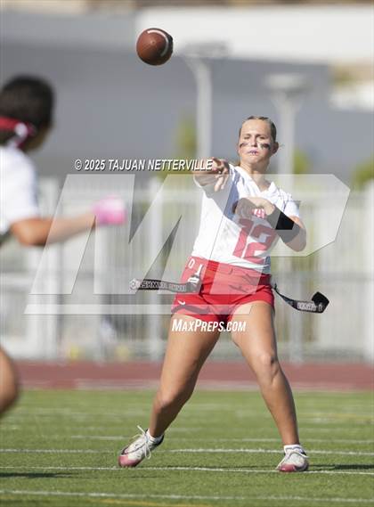 Thumbnail 2 in Hart @ Castaic photogallery.