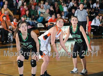 Thumbnail 3 in Siren @ Webster photogallery.