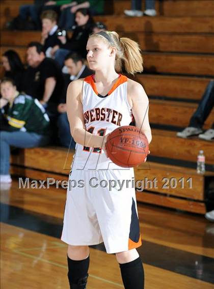 Thumbnail 2 in Siren @ Webster photogallery.