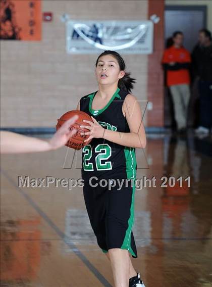 Thumbnail 3 in Siren @ Webster photogallery.