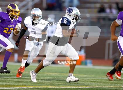 Thumbnail 3 in New Designs Watts vs. Lynwood photogallery.