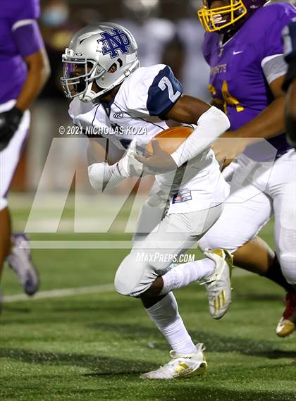 Thumbnail 2 in New Designs Watts vs. Lynwood photogallery.