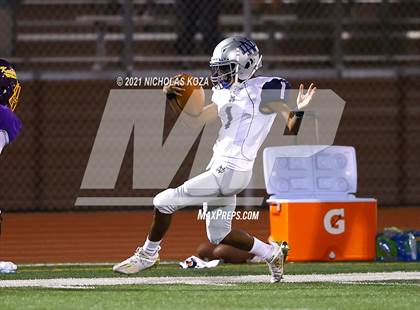Thumbnail 3 in New Designs Watts vs. Lynwood photogallery.