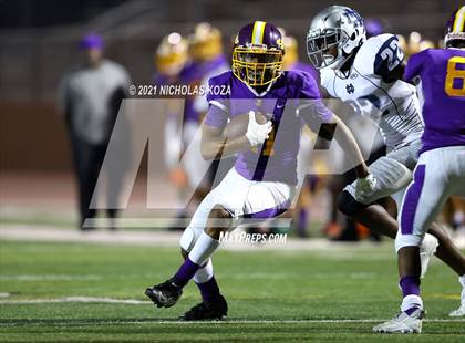 Thumbnail 2 in New Designs Watts vs. Lynwood photogallery.