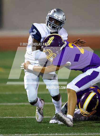Thumbnail 1 in New Designs Watts vs. Lynwood photogallery.