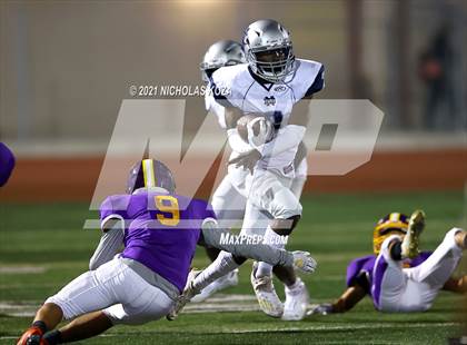 Thumbnail 2 in New Designs Watts vs. Lynwood photogallery.