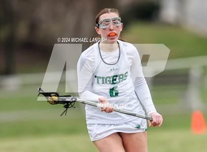 Thumbnail 2 in Union Catholic @ South Plainfield photogallery.