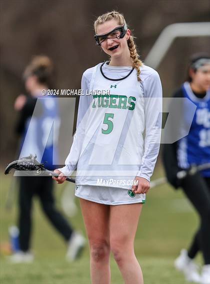 Thumbnail 2 in Union Catholic @ South Plainfield photogallery.