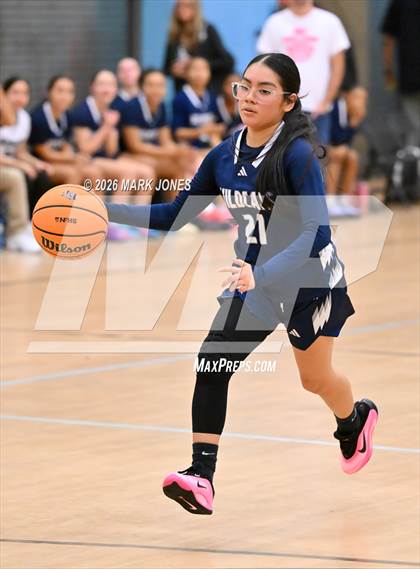 Thumbnail 3 in Willow Canyon vs. Estrella Foothills (Wolves Holiday Classic Tournament) photogallery.