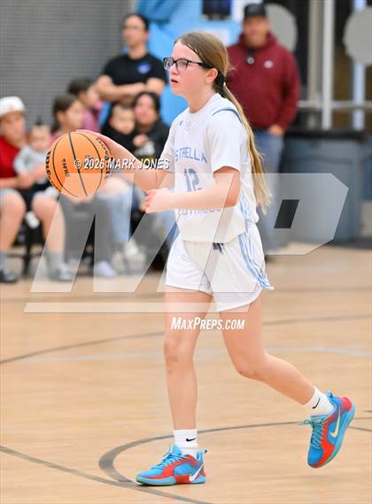 Thumbnail 2 in Willow Canyon vs. Estrella Foothills (Wolves Holiday Classic Tournament) photogallery.