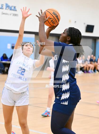 Thumbnail 3 in Willow Canyon vs. Estrella Foothills (Wolves Holiday Classic Tournament) photogallery.