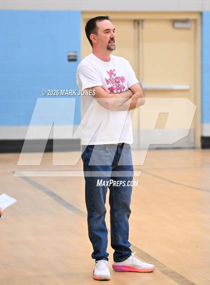 Thumbnail 1 in Willow Canyon vs. Estrella Foothills (Wolves Holiday Classic Tournament) photogallery.