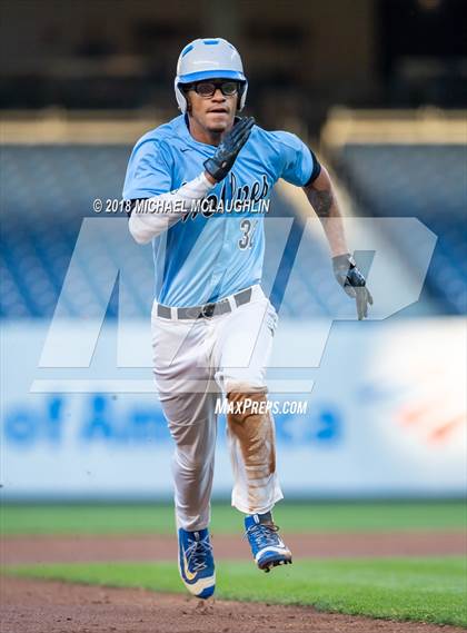Thumbnail 2 in Monroe Campus vs. Grand Street Campus (PSAL Section 12 AAA Final) photogallery.
