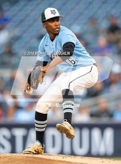 Thumbnail 3 in Monroe Campus vs. Grand Street Campus (PSAL Section 12 AAA Final) photogallery.