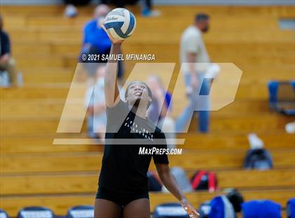 Thumbnail 3 in Benson @ Papillion-LaVista South photogallery.