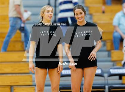Thumbnail 1 in Benson @ Papillion-LaVista South photogallery.