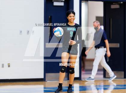Thumbnail 2 in Benson @ Papillion-LaVista South photogallery.